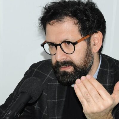 السيرة الذاتية الكاملةللمحافظ السيرة الذاتية الكاملةللمحافظ