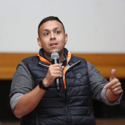  المنتج المصري محمد خالد:الفتيات وحماسهن وراء « رفعت عيني للسما »