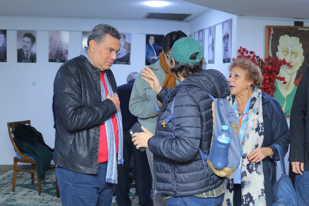 “قصة الخريف”..هشاشة الإنسان حين يكتب وحدته