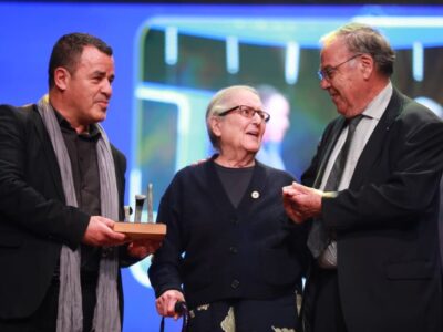 صور تكريم المناضلة إلين مختفي في حفل اختتام المهرجان الدولي للفيلم