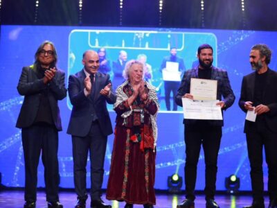 مهرجان الجزائر الدولي للفيلم يودّع ضيوفه….من اللقاء إلى الاحتفاء